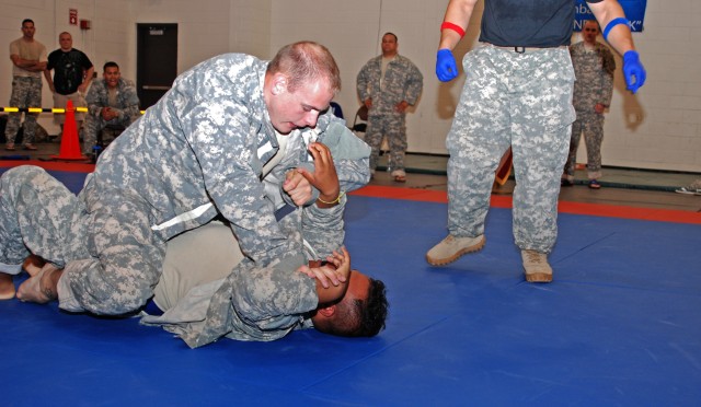 New York Army National Guard Soldiers Compete for Combatives Title