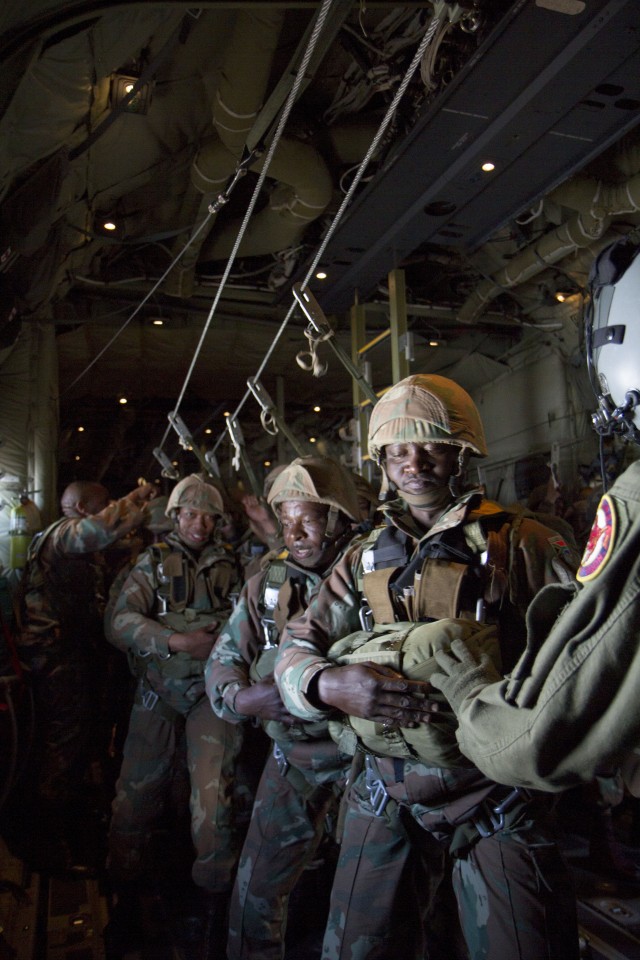 U.S., South African paratroopers simulate tactical airfield seizure