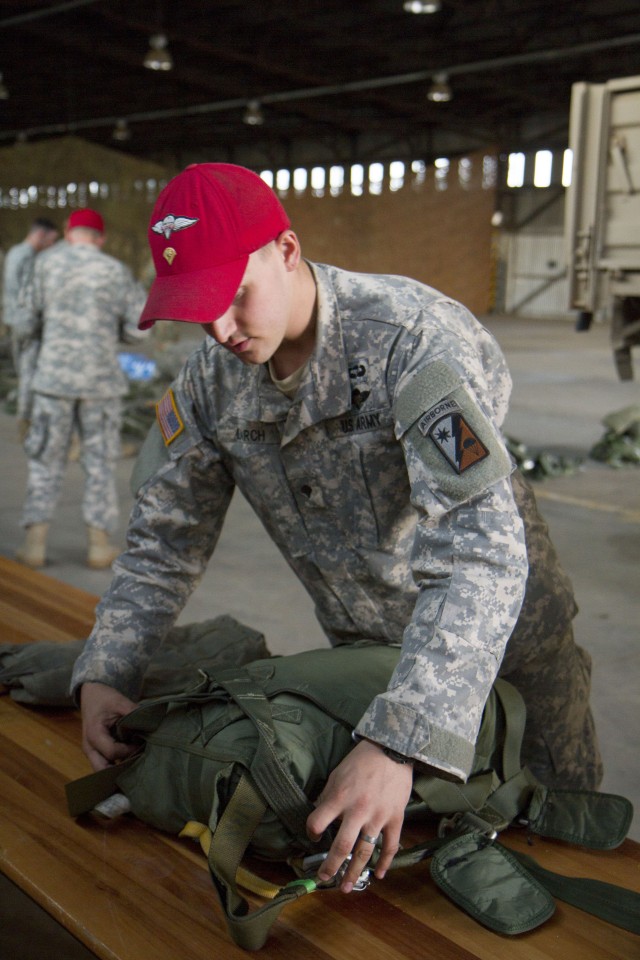 U.S., South African paratroopers simulate tactical airfield seizure