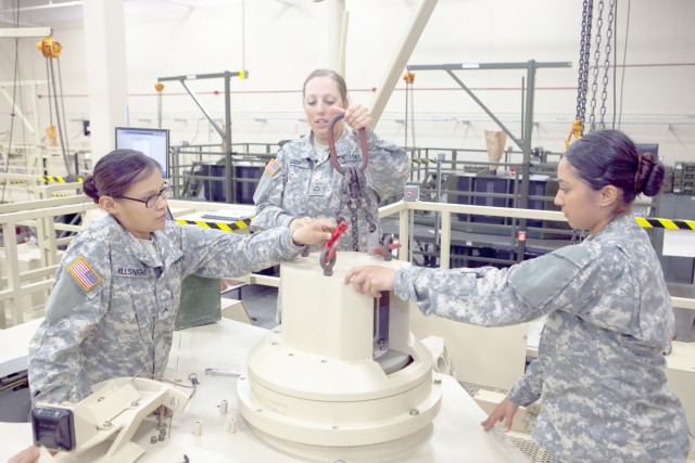 First females to graduate from the 91A Abrams tank maintainers' course.