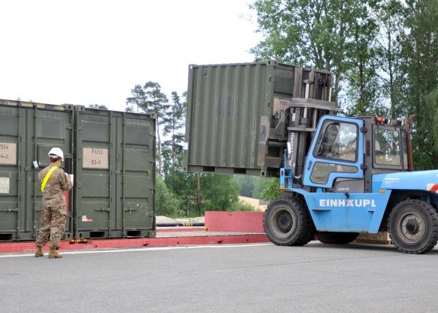 21st TSC helps move equipment to Afghanistan