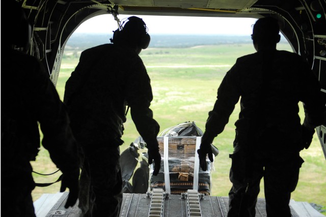 Dragon Battalion conducts airborne mission