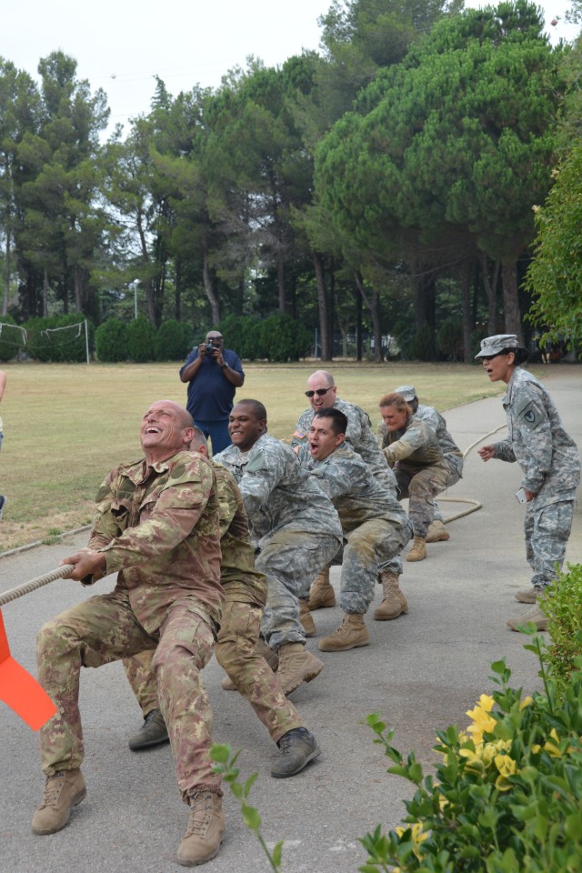 Leadership Reaction Course strengthens Italian-American esprit de corps