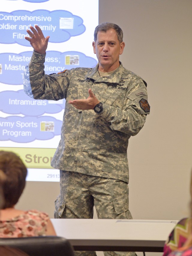 Lt. Gen. Michael Ferriter, Commander of the Army Installation Management Command and Assistant Chief of Staff for Installation Management, holds a Ready and Resilient Campaign sensing session at Fort