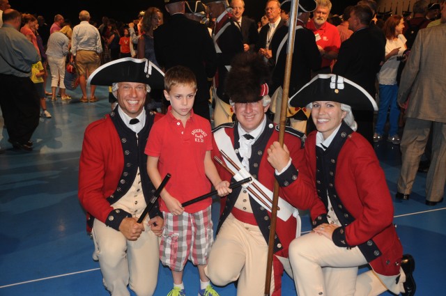 Visitors of all ages keep COOL & DRY at MDW's Twilight Tattoo!