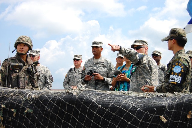 U.S. Army Pacific Commander visits JSA