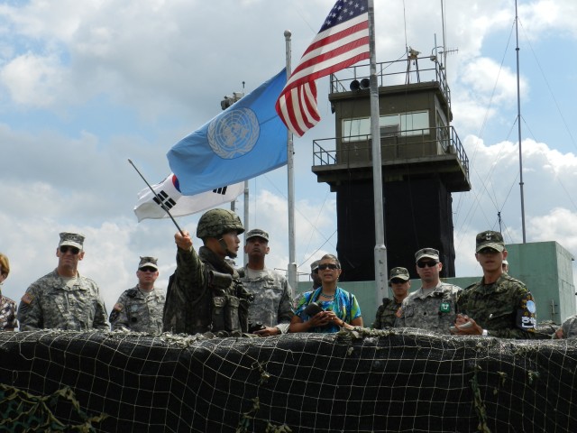 U.S. Army Pacific Commander visits JSA