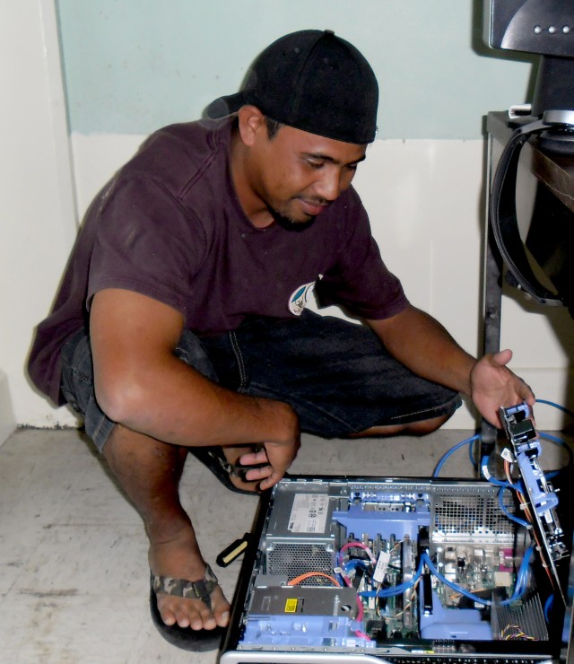 MIT/LL offers IT internship to RMI residents