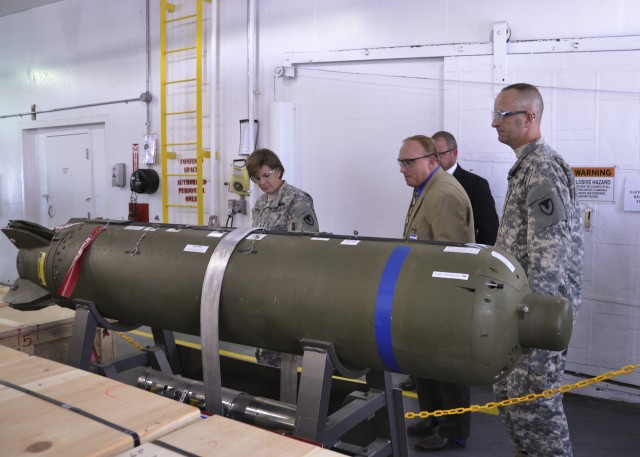 General visits ammunition plant, talks 2020 planning