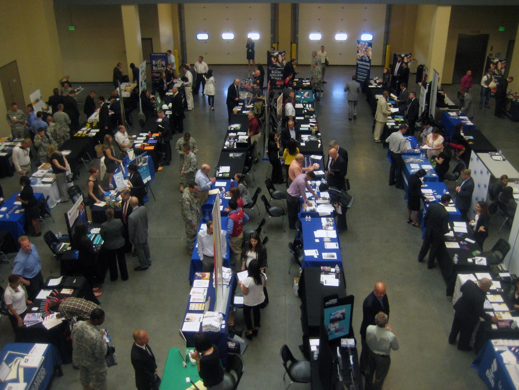 Veterans seeking employment drawn to Long Island job fair