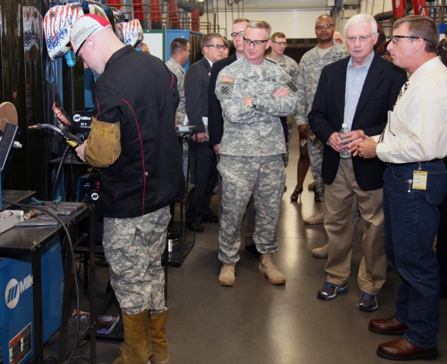 Training, modernization focus of congressional visit