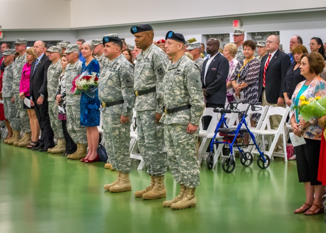 Fort Leonard Wood Engineers farewell DeLuca, welcome Funkhouser