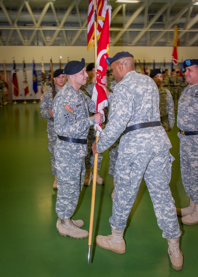 Fort Leonard Wood Engineers farewell DeLuca, welcome Funkhouser