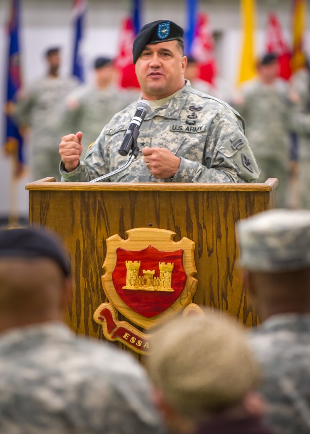 Fort Leonard Wood Engineers farewell DeLuca, welcome Funkhouser