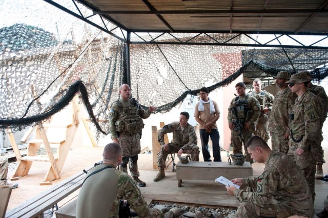 Afghans, Americans talk operations at Sarkani Base
