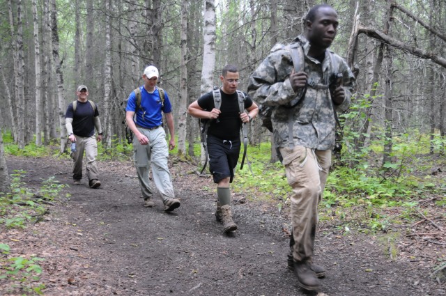 Spartan Paratroopers hike Crow Pass
