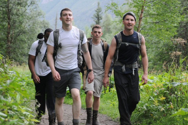 Spartan Paratroopers hike Crow Pass