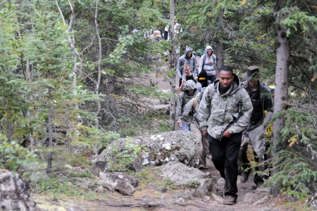Spartan Paratroopers hike Crow Pass