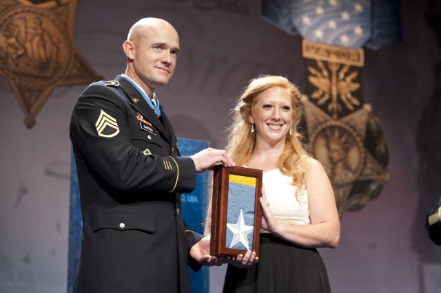 MOH recipient Staff Sgt. Carter inducted into Pentagon Hall of Heroes