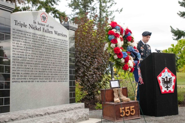 Engineers honor EOD soldiers