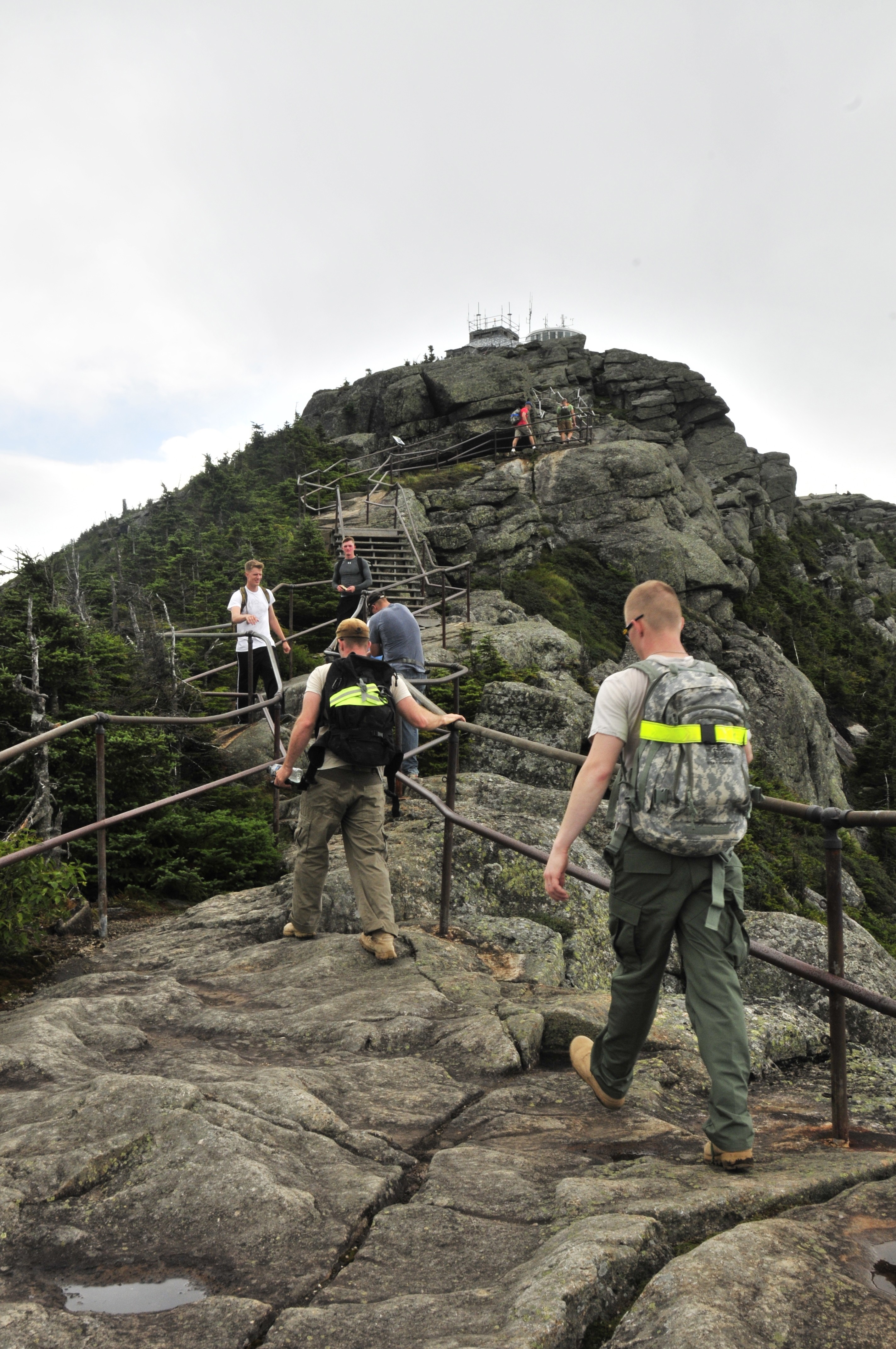 10th Sustainment Soldiers tackle Whiteface Mountain | Article