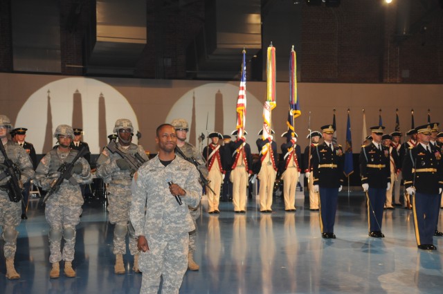 New Soldiers sworn in at MDW's final Twilight Tattoo of 2013