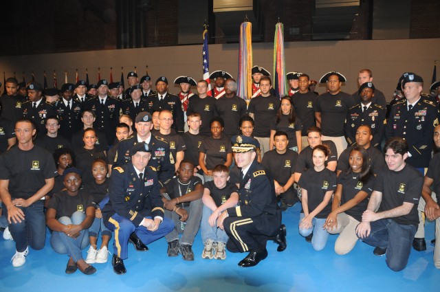 New Soldiers sworn in at MDW's final Twilight Tattoo of 2013