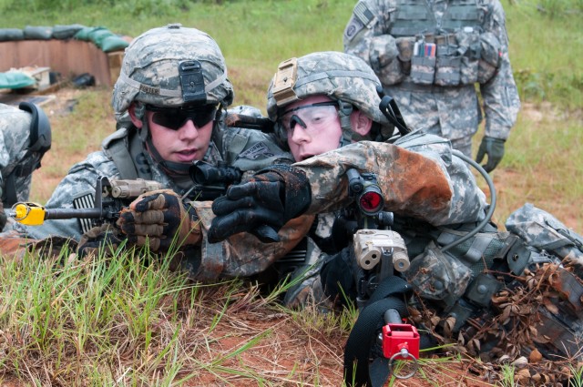 Paratroopers get back to the basics with Battle Drill 1