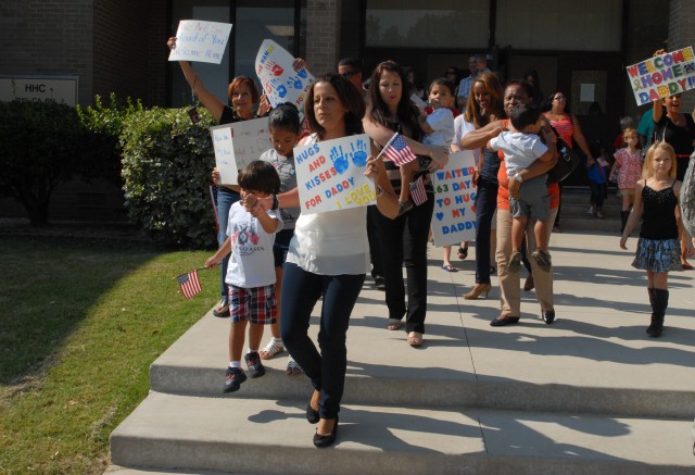 81st Civil Affairs Battalion welcome home ceremony