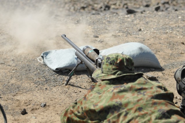 American and Japanese snipers come together to train