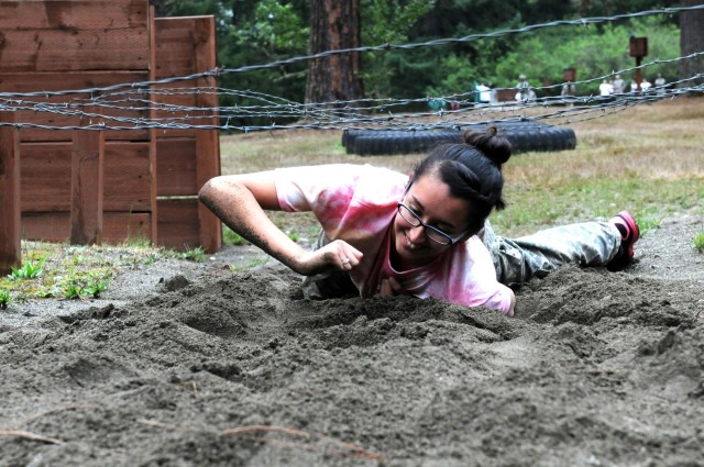 Warhorse spouses get a taste of soldier life