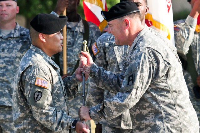 Division West welcomes new command sergeant major