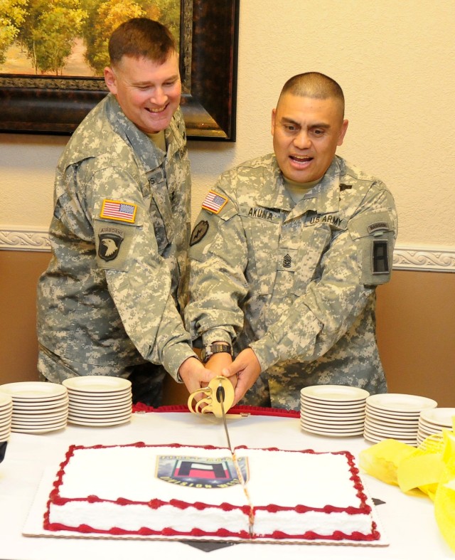 Division West welcomes new command sergeant major