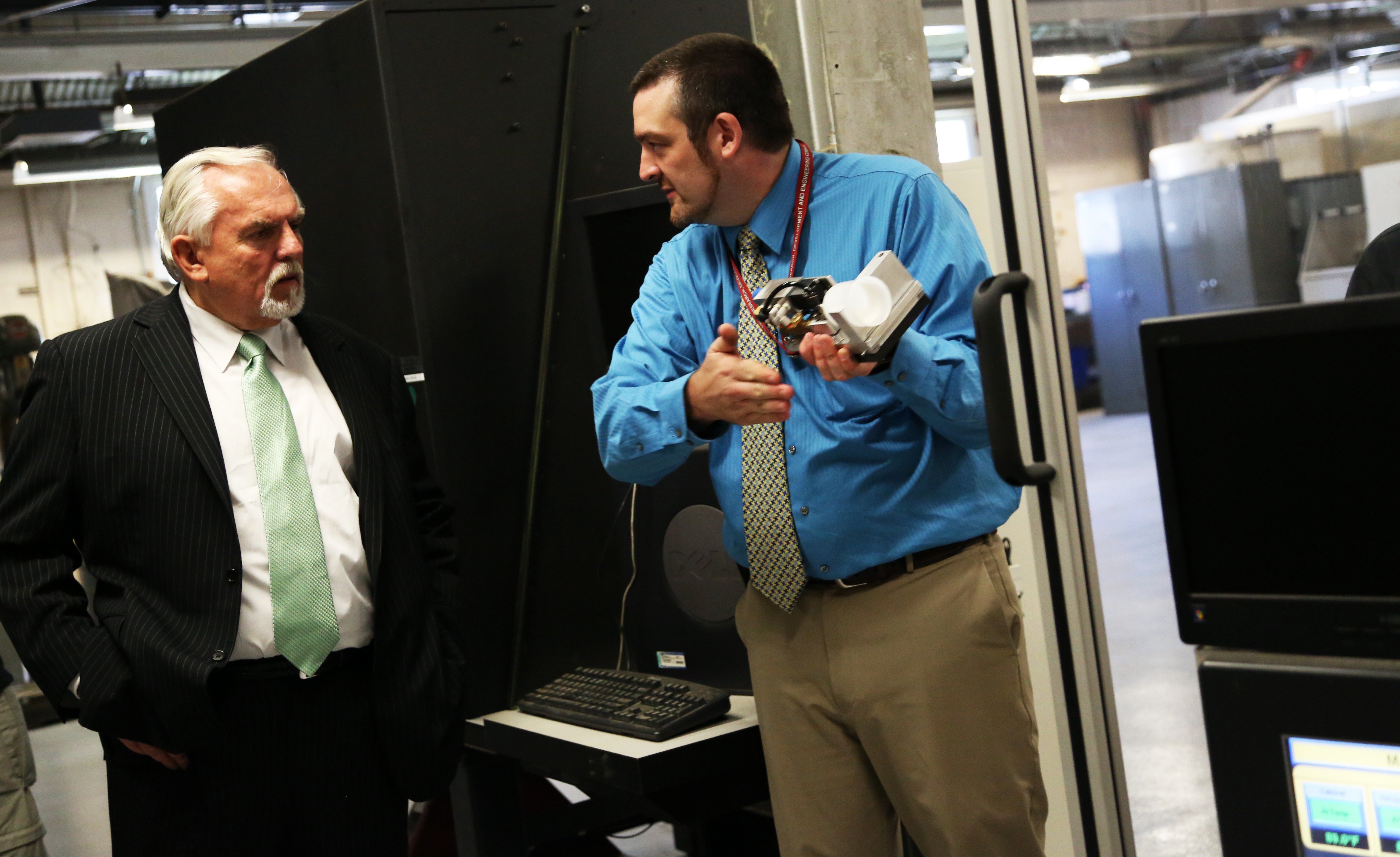 Former Cheers Actor Visits Picatinny To Learn Military Manufacturing Techniques Article The United States Army