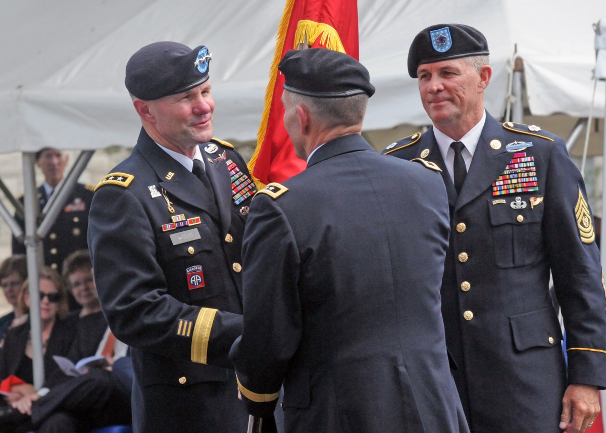 Army North Welcomes New Commanding General, Bids Farewell To Former ...