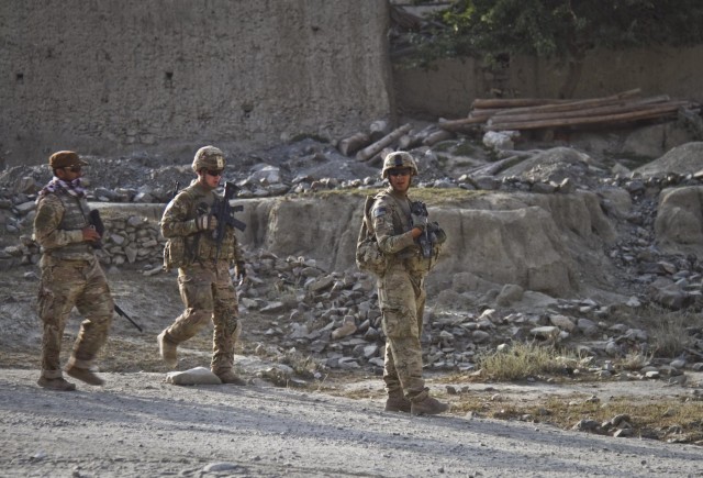 Missouri Guardsmen build bridge helping Currahee movement