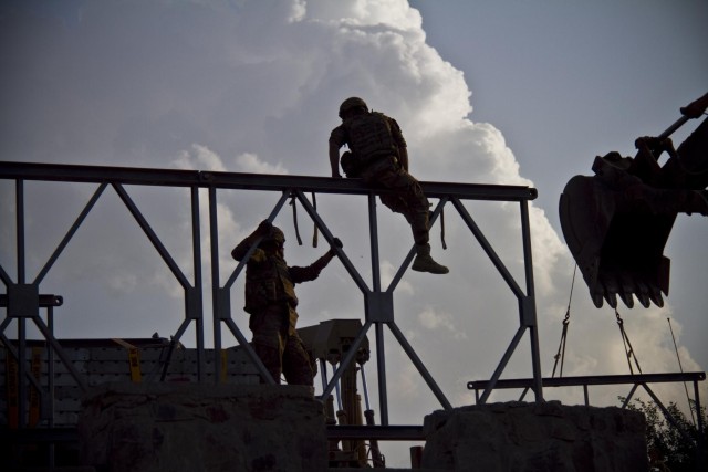 Missouri Guardsmen build bridge helping Currahee movement