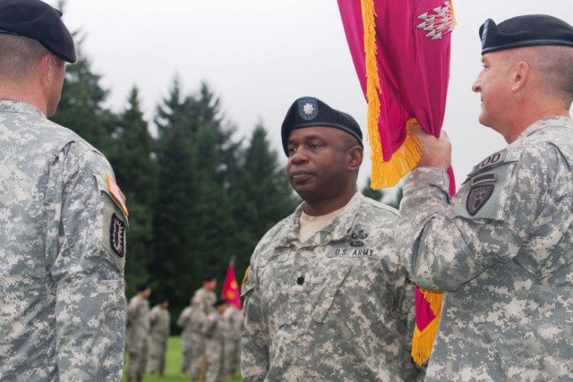 EOD battalion welcomes new commander