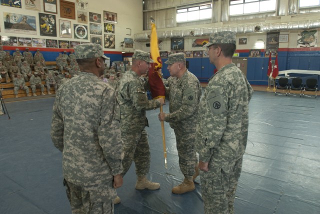 Maj. Gen. Richardson visits 595th Trans. Bde.