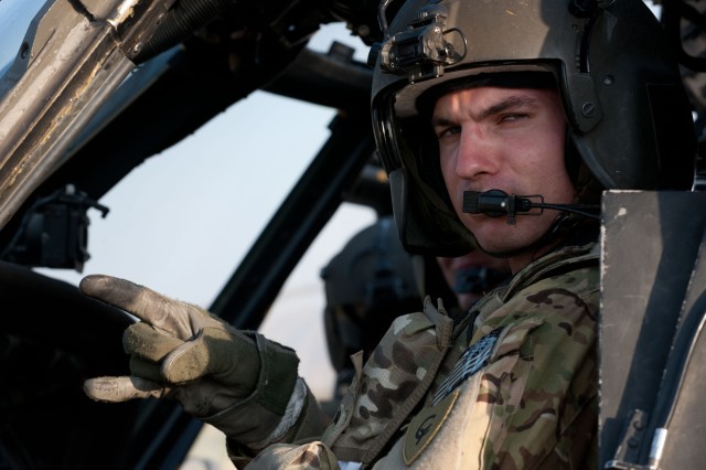 Dustoff medevac crew polishes rescue skills