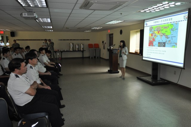 Korean National  Police visit Yongsan