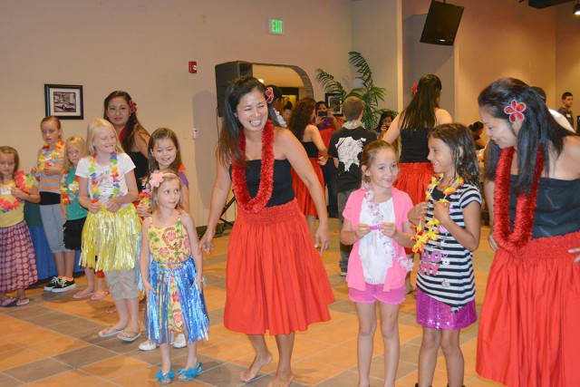Torii Station hosts luau for spouses of deployed Service members