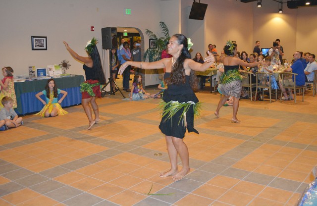 Torii Station hosts luau for spouses of deployed Service members