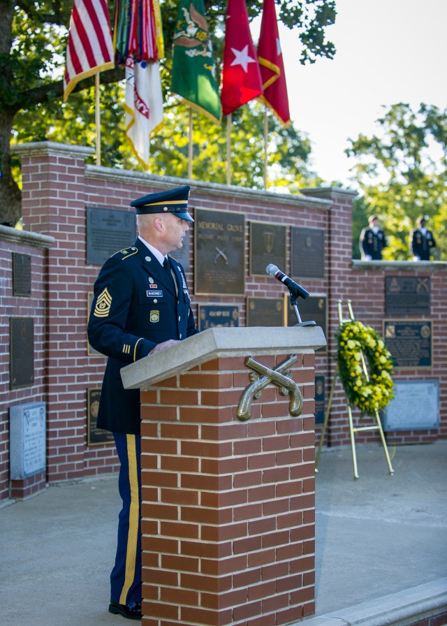 Soldiers at Fort Leonard Wood honor five fallen warriors
