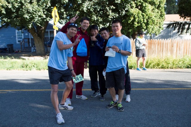 Japanese, US soldiers run in annual race