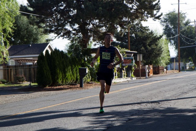 Japanese, US soldiers run in annual race