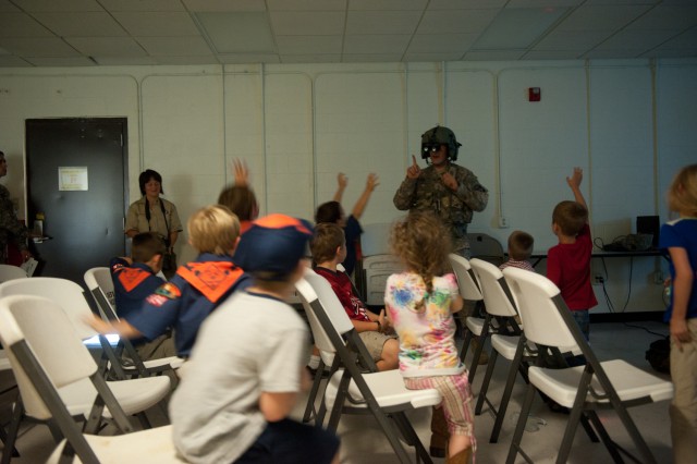 Tiger Scouts visit wings of Destiny