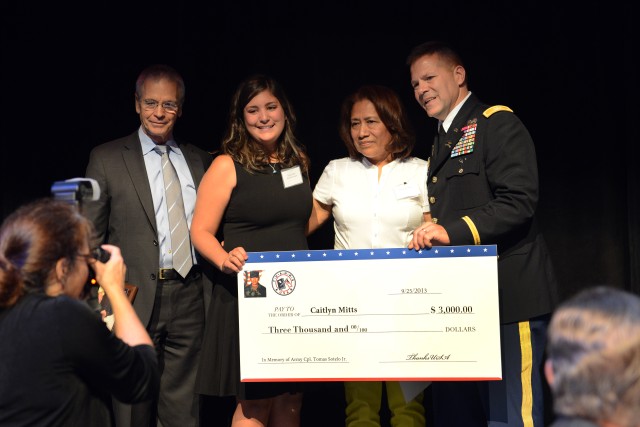 Wounded warrior Col. Lanier Ward honored at Washington event