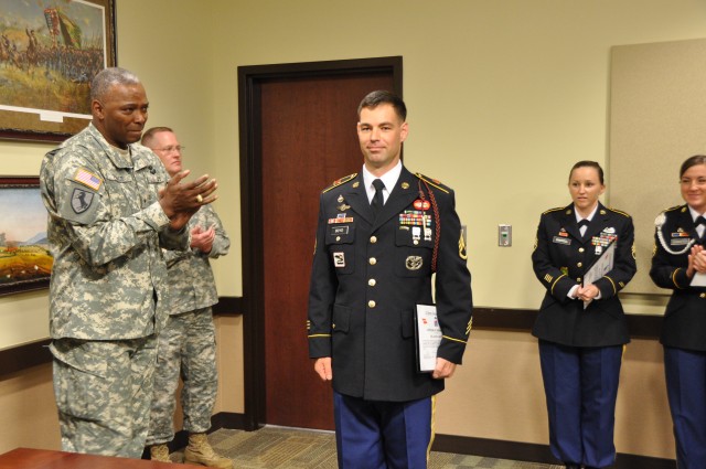 FORSCOM names top career counselors for 2013