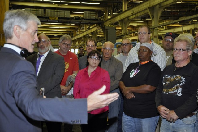 SecArmy visits, touts, challenges Watervliet